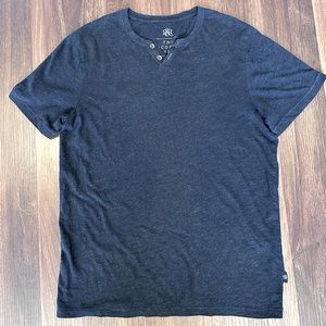 Rock & Republic Iconic Tee Size: Large and Medium